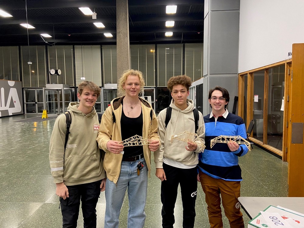 Griffins  Hold Strong at Regional Bridge Contest