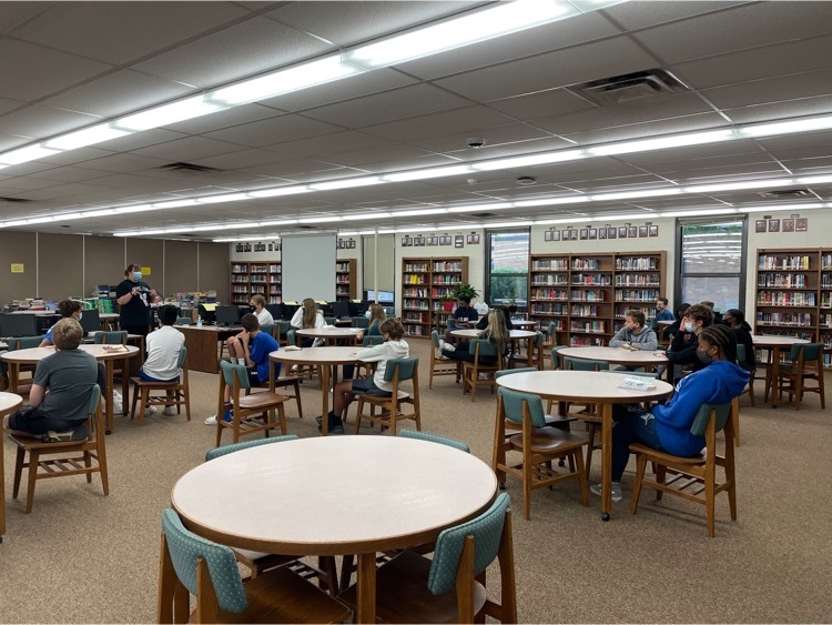 summer school students in library