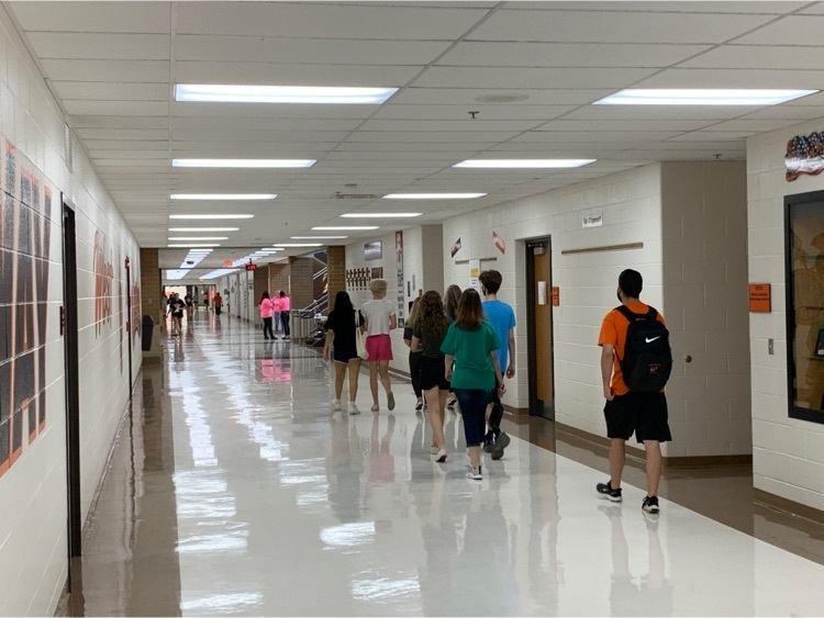 students touring building 