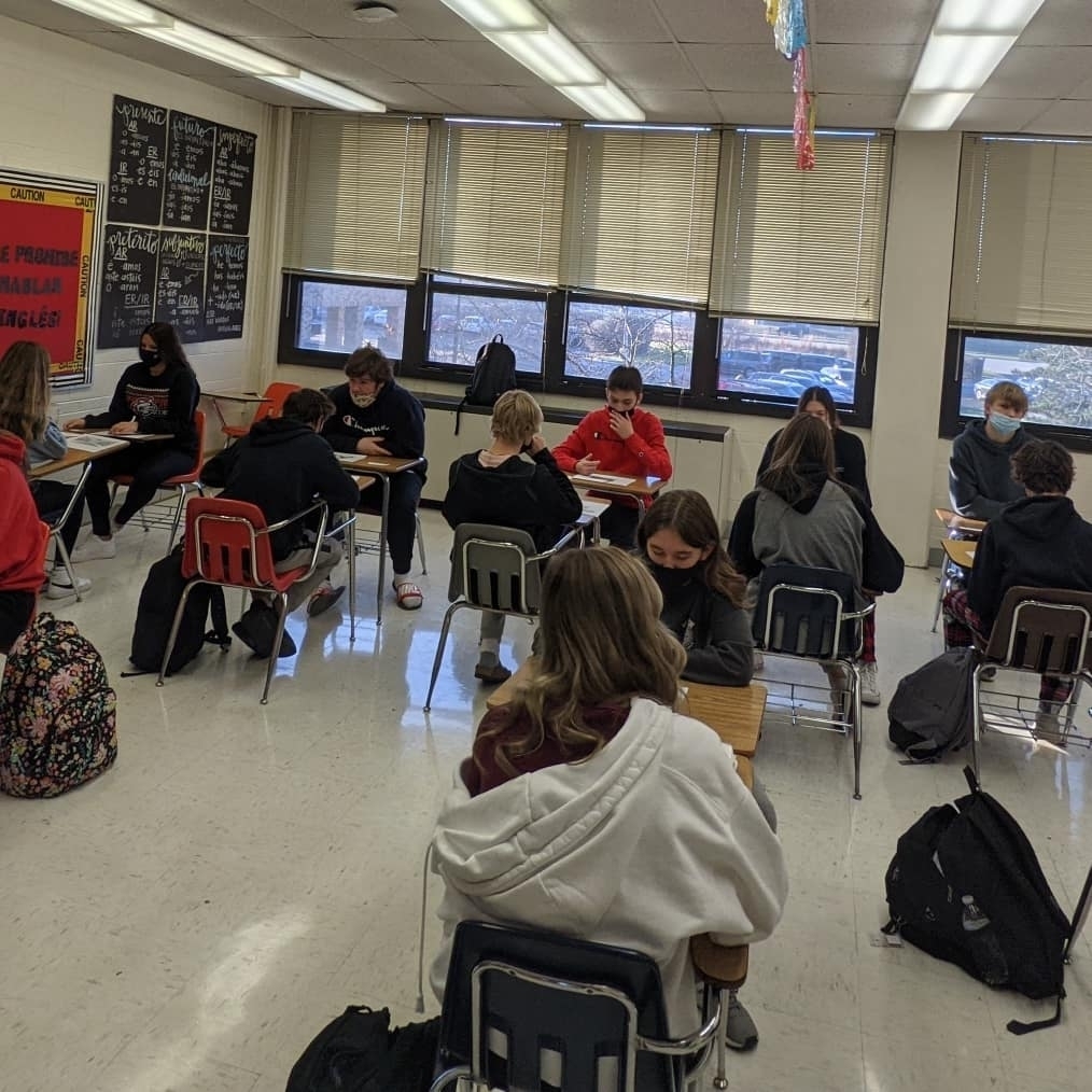 Mr. Bryk's Spanish 2 class uses Blooket as a fun way to review for finals.  They are  also working together with a partner to practice for their speaking final.